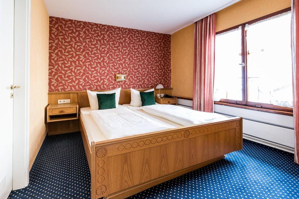Hotel Löwen-Weinstube image 2